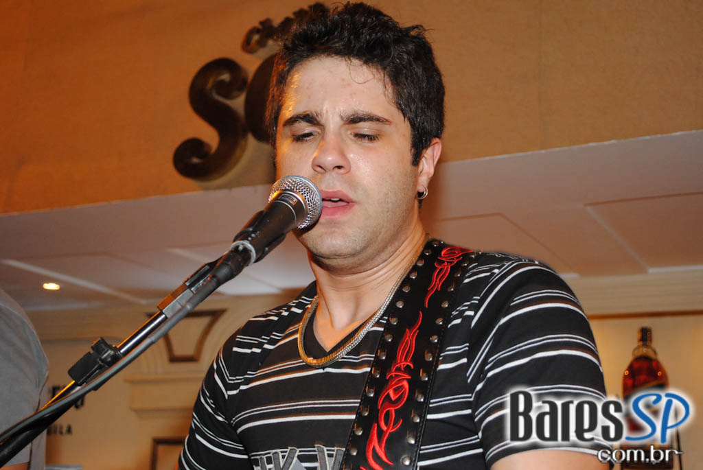 Dona Flor encerrou programação musical de junho com show da Rock Channel Dona Flor encerrou programação musical de junho com show da Rock Channel