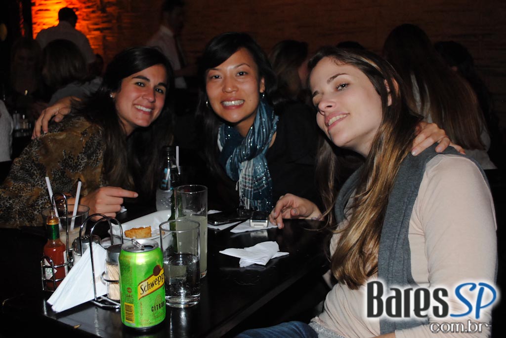 Dona Flor encerrou programação musical de junho com show da Rock Channel Dona Flor encerrou programação musical de junho com show da Rock Channel