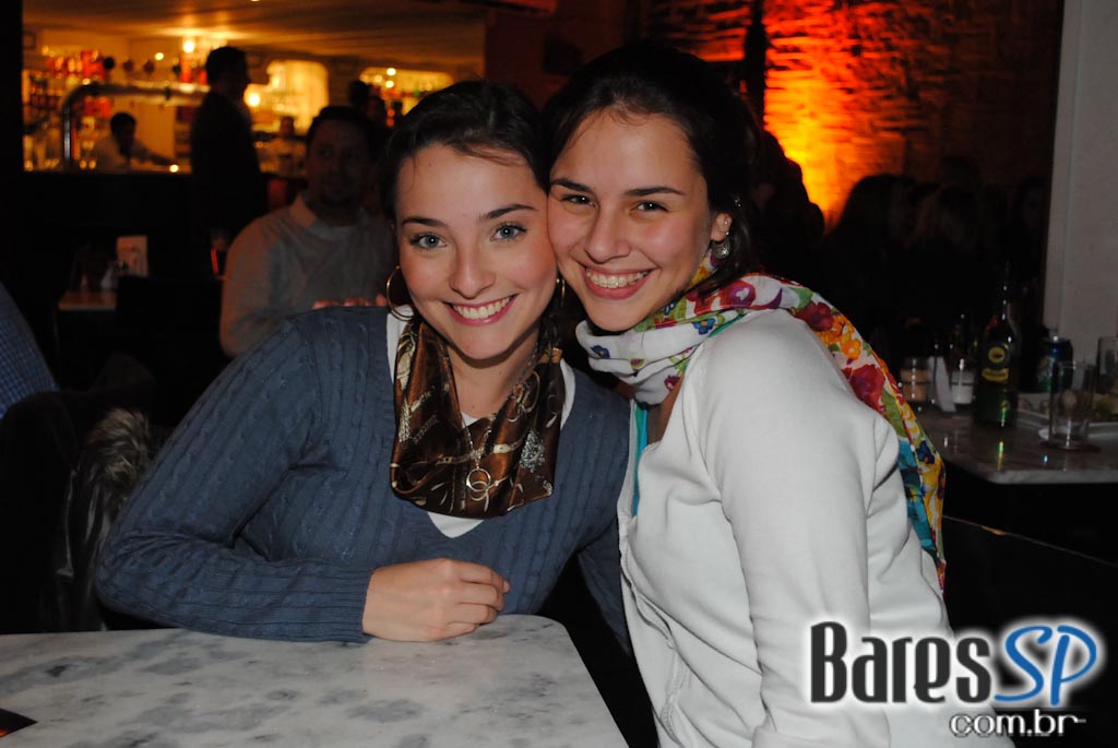 Dona Flor encerrou programação musical de junho com show da Rock Channel Dona Flor encerrou programação musical de junho com show da Rock Channel