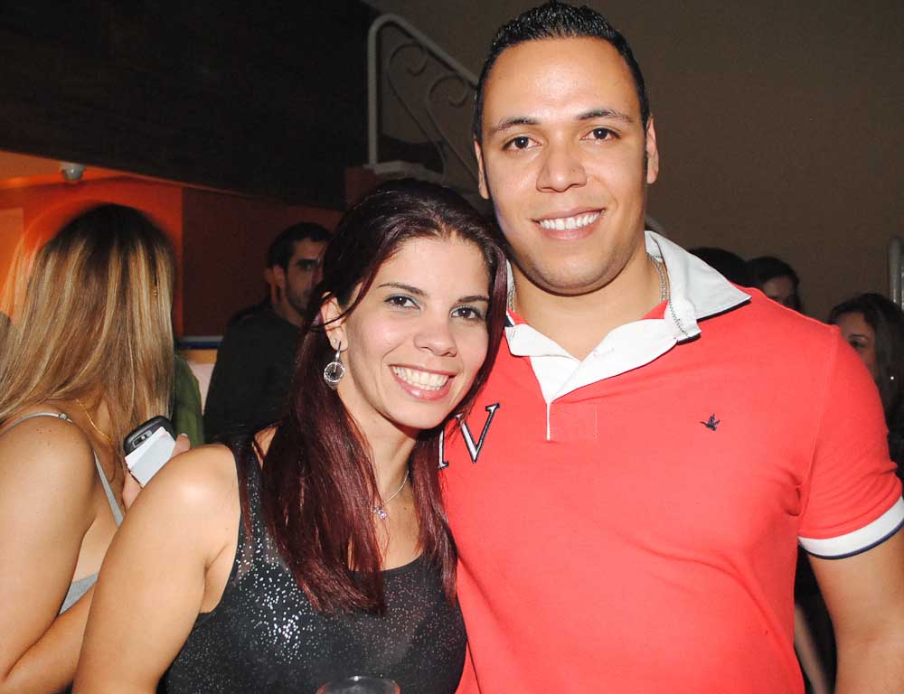 Feijoada, pagode e sertanejo no sábado do Santa Olívia Feijoada, pagode e sertanejo no sábado do Santa Olívia