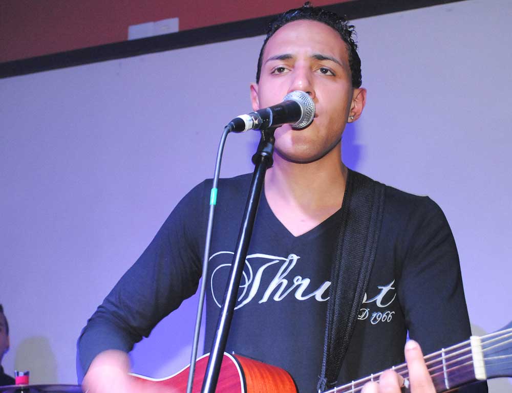 Feijoada, pagode e sertanejo no sábado do Santa Olívia Feijoada, pagode e sertanejo no sábado do Santa Olívia
