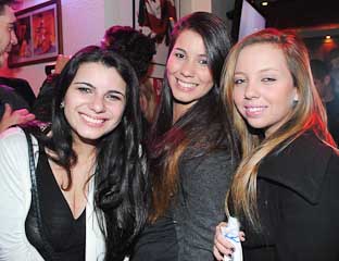 JULIANA MURARI E BANDA NO REPUBLIC “ THE BAR “