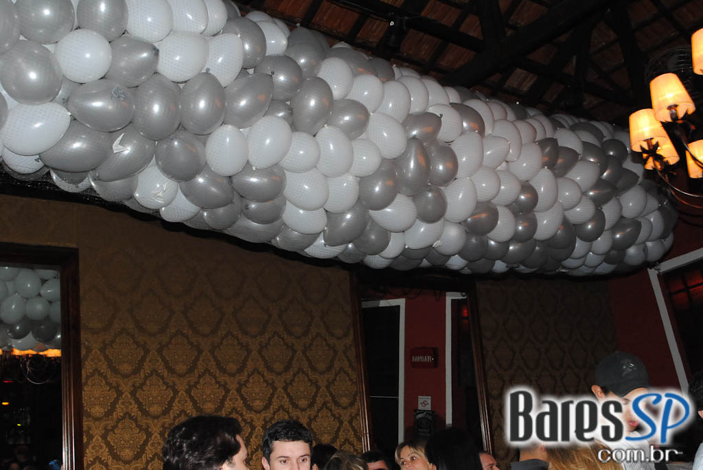 A Marcenaria comemorou 9 anos com shows de Roger, Maurício Gasperini e Suzy Bastos A Marcenaria comemorou 9 anos com shows de Roger, Maurício Gasperini e Suzy Bastos