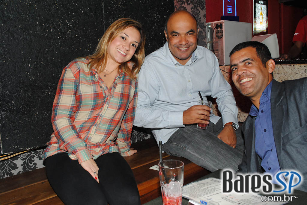 A Marcenaria comemorou 9 anos com shows de Roger, Maurício Gasperini e Suzy Bastos A Marcenaria comemorou 9 anos com shows de Roger, Maurício Gasperini e Suzy Bastos