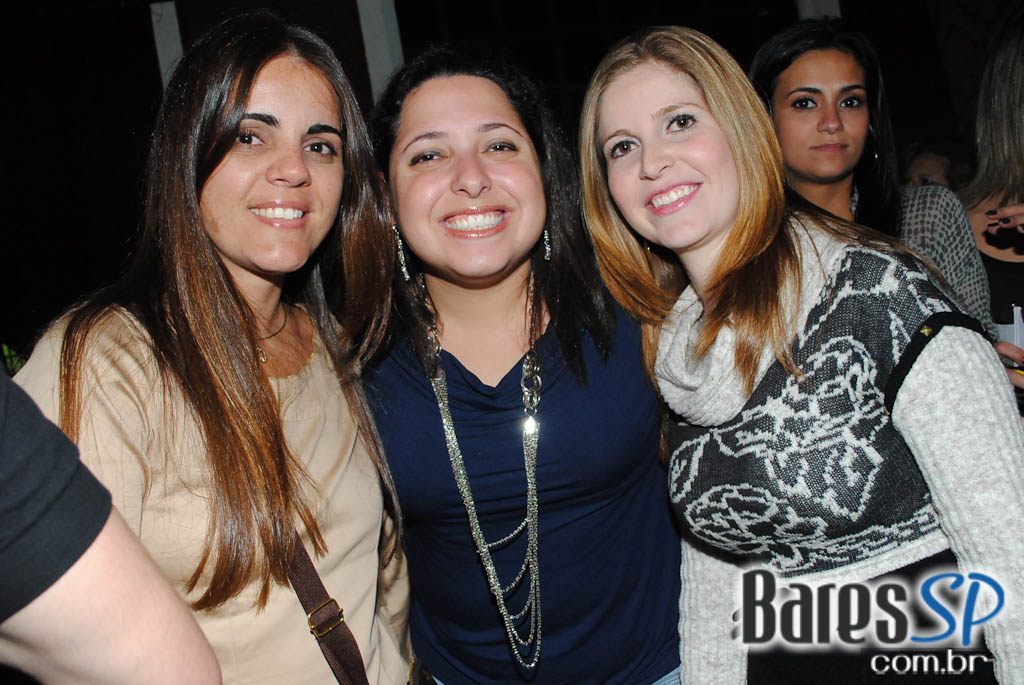 A Marcenaria comemorou 9 anos com shows de Roger, Maurício Gasperini e Suzy Bastos A Marcenaria comemorou 9 anos com shows de Roger, Maurício Gasperini e Suzy Bastos