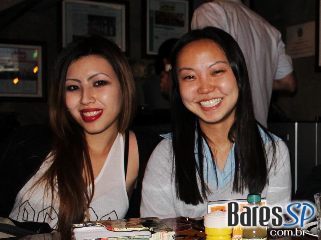 Futebol e caipirinha em dobro no happy hour de quarta-feira do Tubaína Bar Futebol e caipirinha em dobro no happy hour de quarta-feira do Tubaína Bar