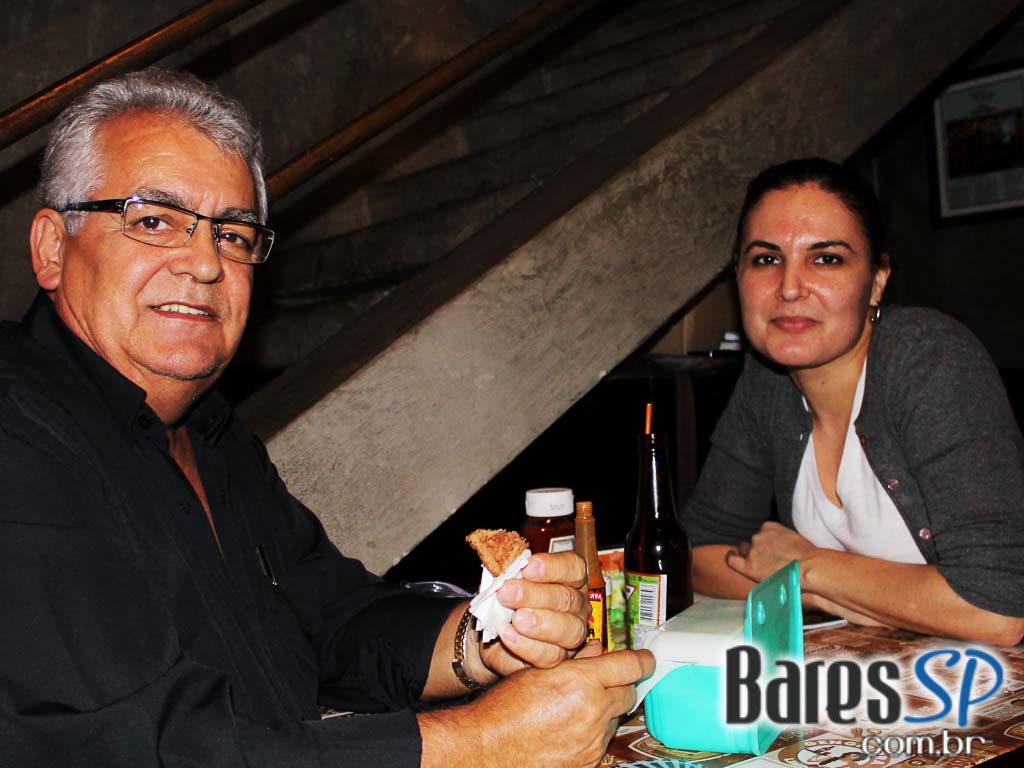 Futebol e caipirinha em dobro no happy hour de quarta-feira do Tubaína Bar Futebol e caipirinha em dobro no happy hour de quarta-feira do Tubaína Bar