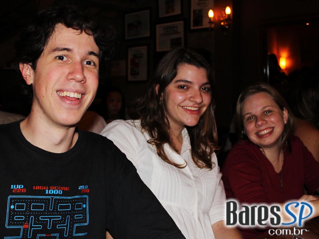 Futebol e caipirinha em dobro no happy hour de quarta-feira do Tubaína Bar Futebol e caipirinha em dobro no happy hour de quarta-feira do Tubaína Bar