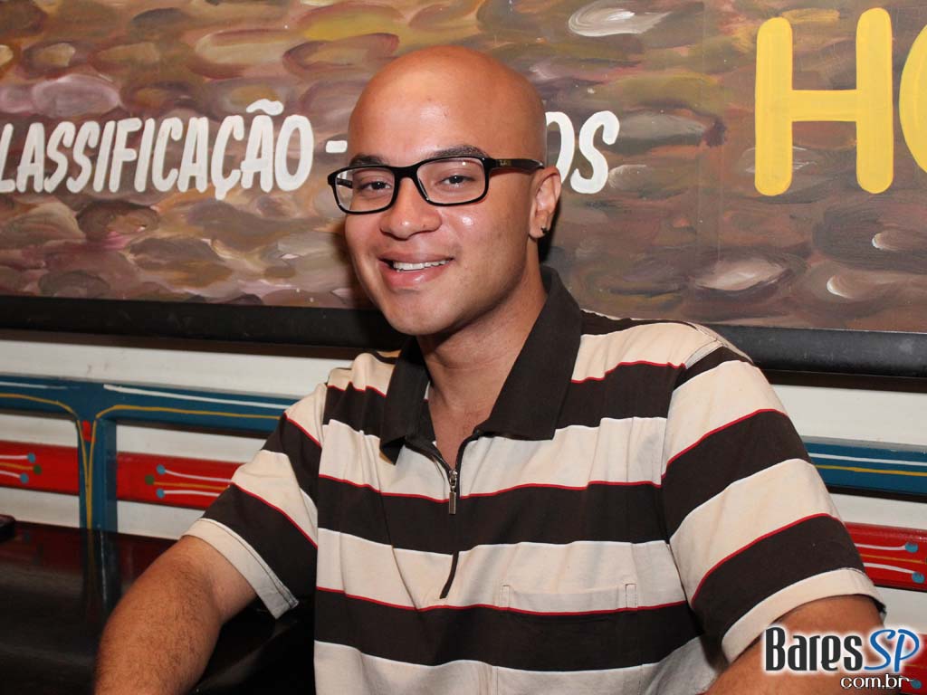 Bar Exquisito no happy hour! Bar Exquisito no happy hour!