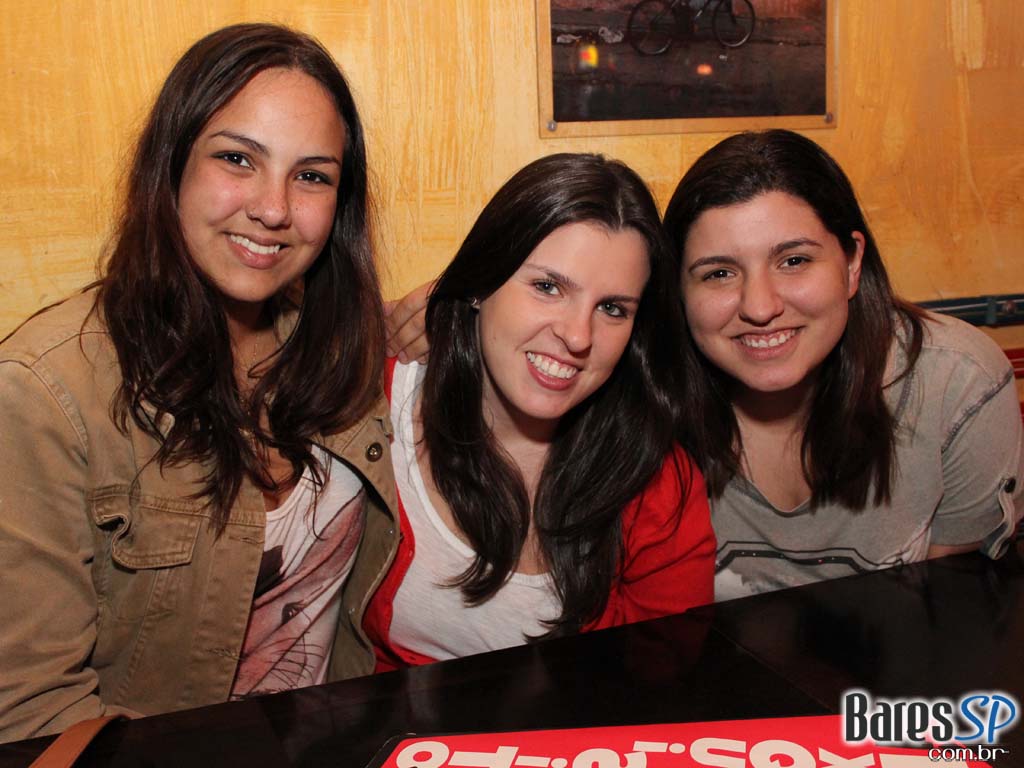 Bar Exquisito no happy hour! Bar Exquisito no happy hour!