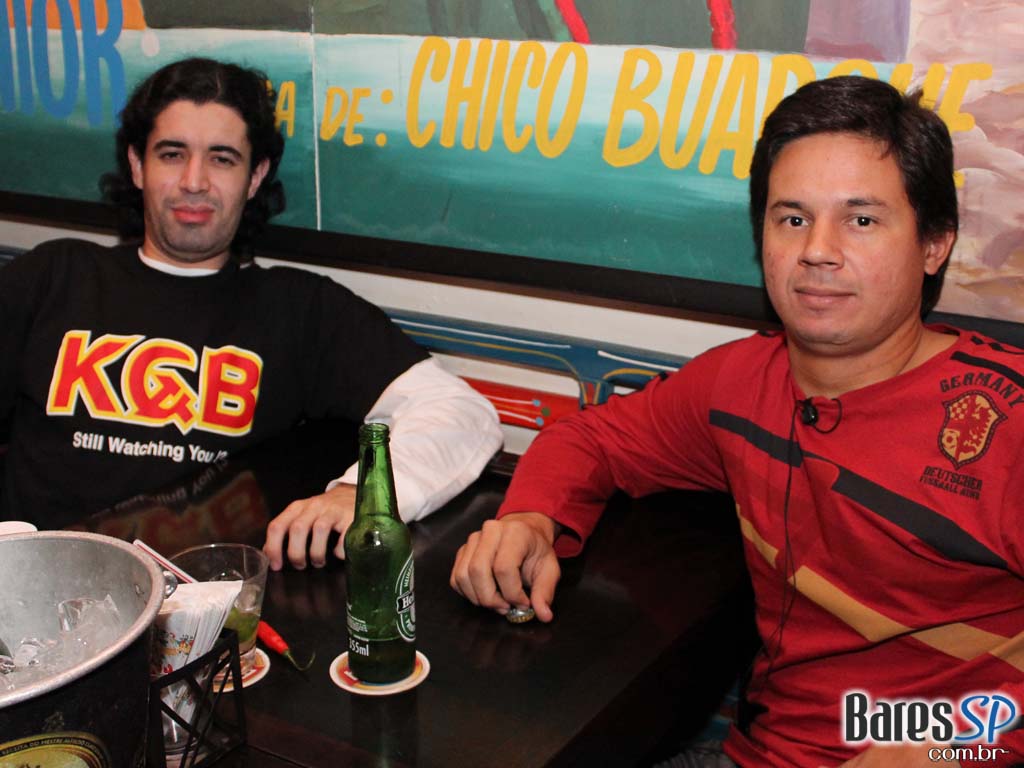 Bar Exquisito no happy hour! Bar Exquisito no happy hour!