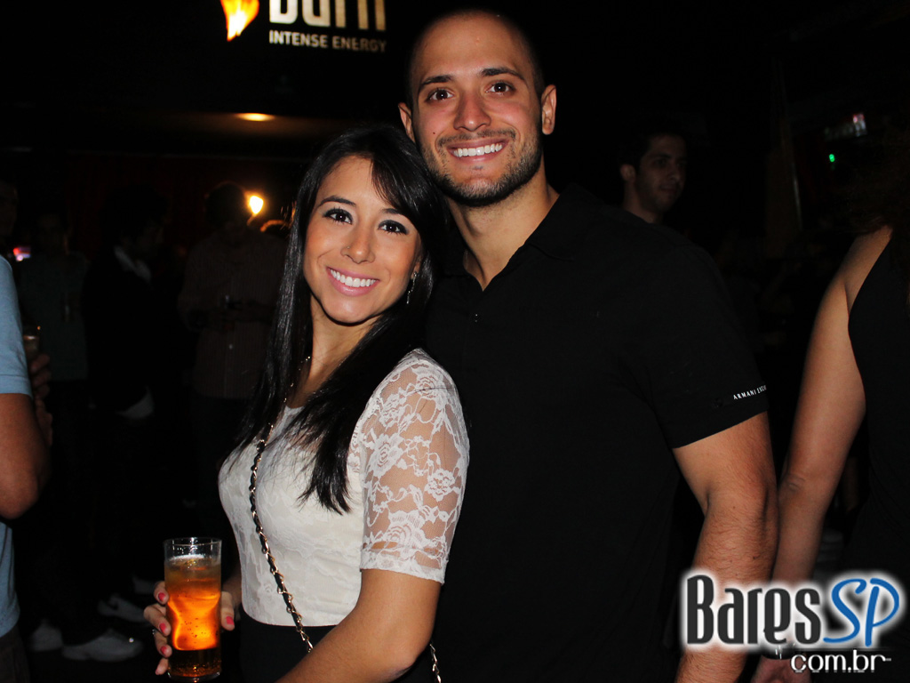 Coca-Cola e MTV levam projeto Let's Burn MTV para inauguração da Sophie Coca-Cola e MTV levam projeto Let's Burn MTV para inauguração da Sophie