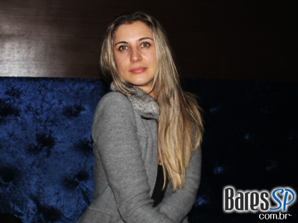 Coca-Cola e MTV levam projeto Let's Burn MTV para inauguração da Sophie Coca-Cola e MTV levam projeto Let's Burn MTV para inauguração da Sophie