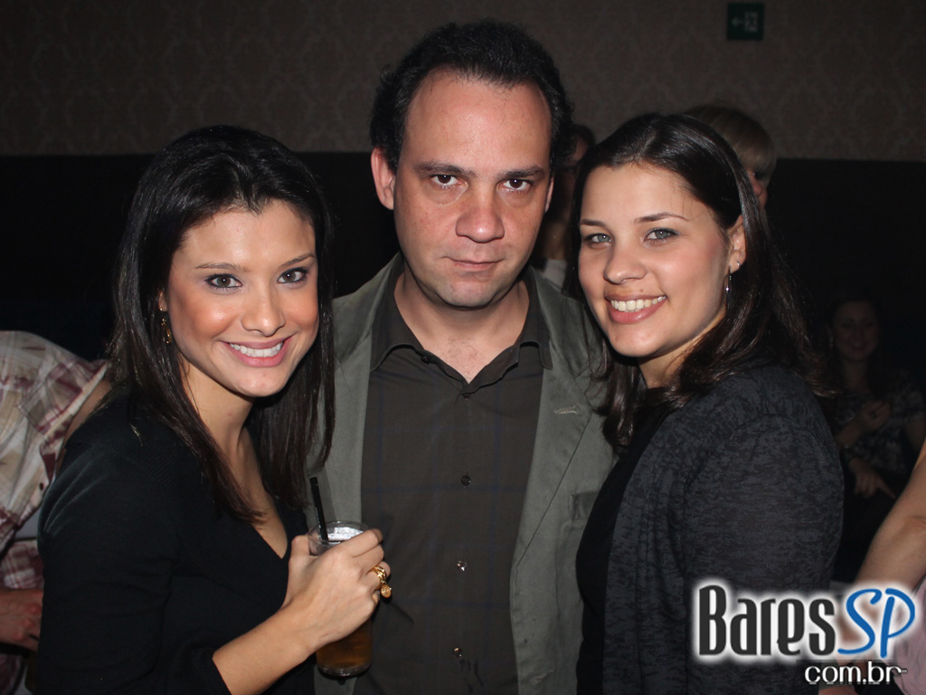 Coca-Cola e MTV levam projeto Let's Burn MTV para inauguração da Sophie Coca-Cola e MTV levam projeto Let's Burn MTV para inauguração da Sophie