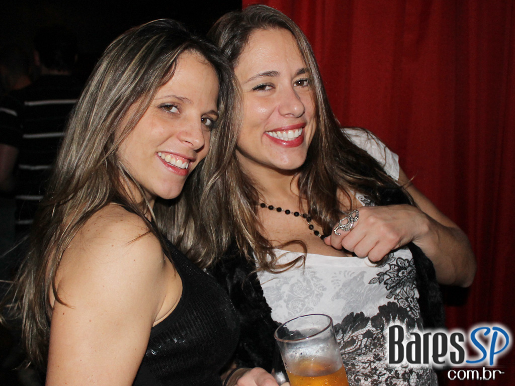 Coca-Cola e MTV levam projeto Let's Burn MTV para inauguração da Sophie Coca-Cola e MTV levam projeto Let's Burn MTV para inauguração da Sophie