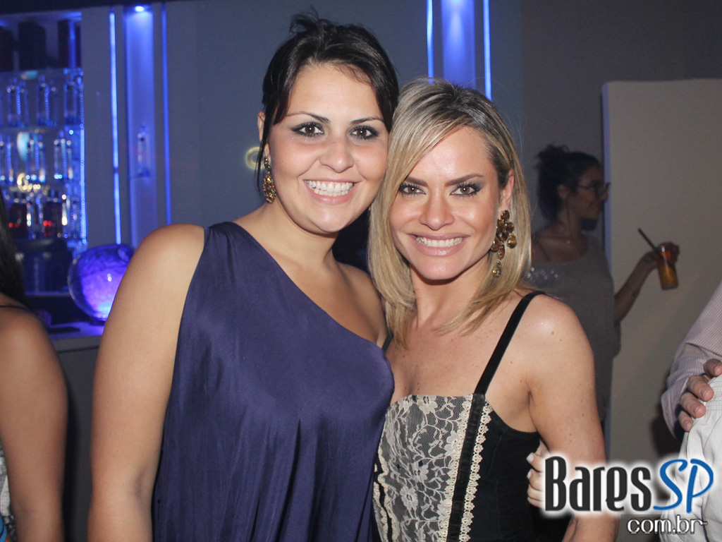 Coca-Cola e MTV levam projeto Let's Burn MTV para inauguração da Sophie Coca-Cola e MTV levam projeto Let's Burn MTV para inauguração da Sophie