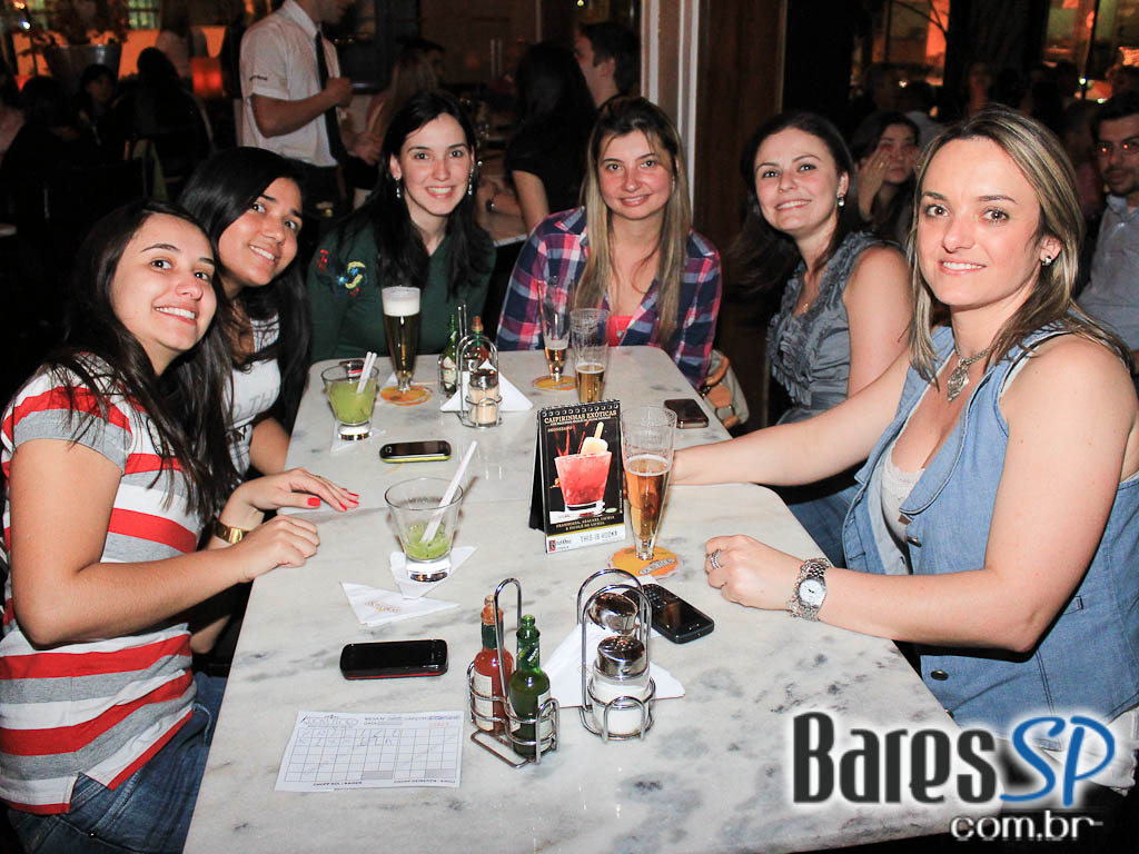 Banda Mandau apresentou show de Soul Music e Música Brasileira no Dona Flor Banda Mandau apresentou show de Soul Music e Música Brasileira no Dona Flor