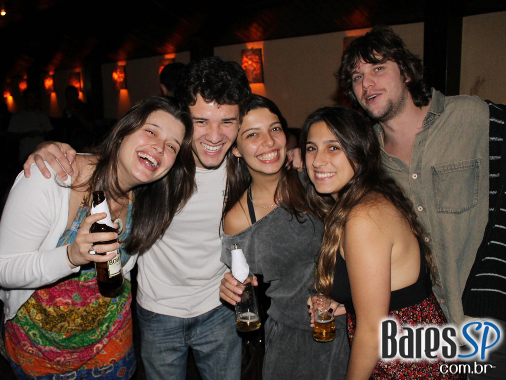 Os Opalas no Bleecker St. animaram a sexta Os Opalas no Bleecker St. animaram a sexta