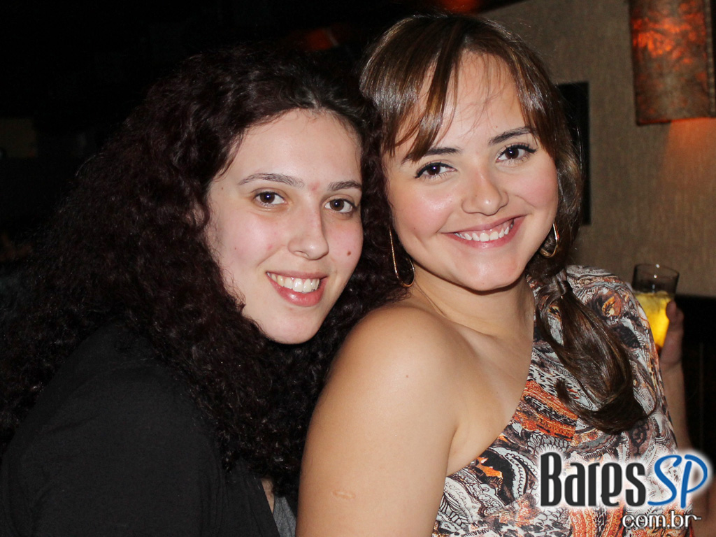 Os Opalas no Bleecker St. animaram a sexta Os Opalas no Bleecker St. animaram a sexta