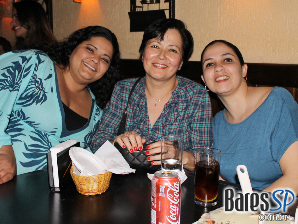 Os Opalas no Bleecker St. animaram a sexta Os Opalas no Bleecker St. animaram a sexta