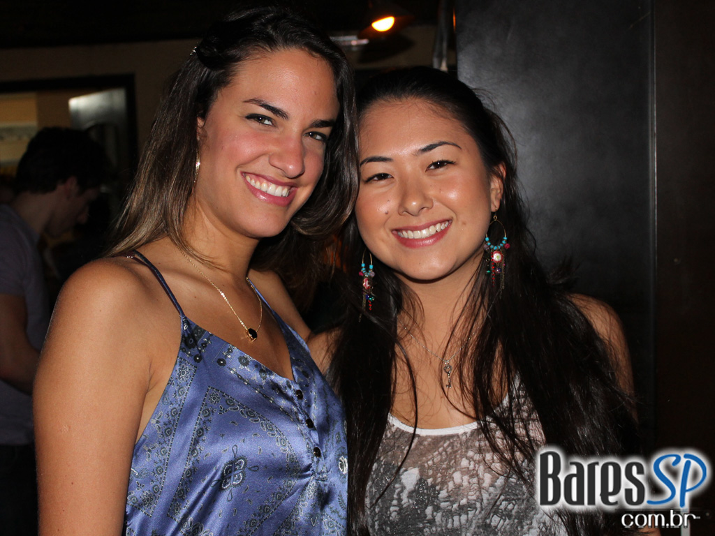 Os Opalas no Bleecker St. animaram a sexta Os Opalas no Bleecker St. animaram a sexta