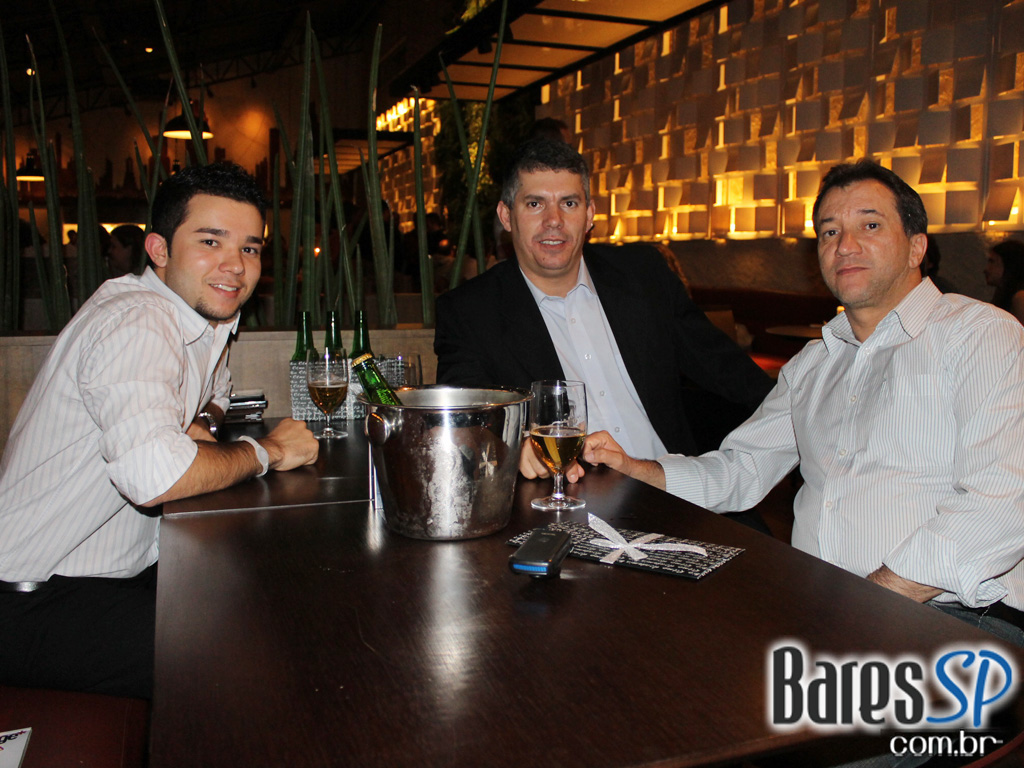 Inside Grill e Salad comemorou 1 anos na terça Inside Grill e Salad comemorou 1 anos na terça