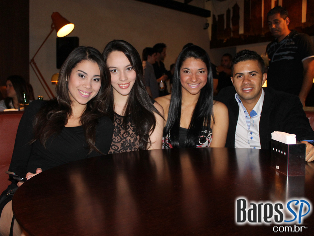 Inside Grill e Salad comemorou 1 anos na terça Inside Grill e Salad comemorou 1 anos na terça