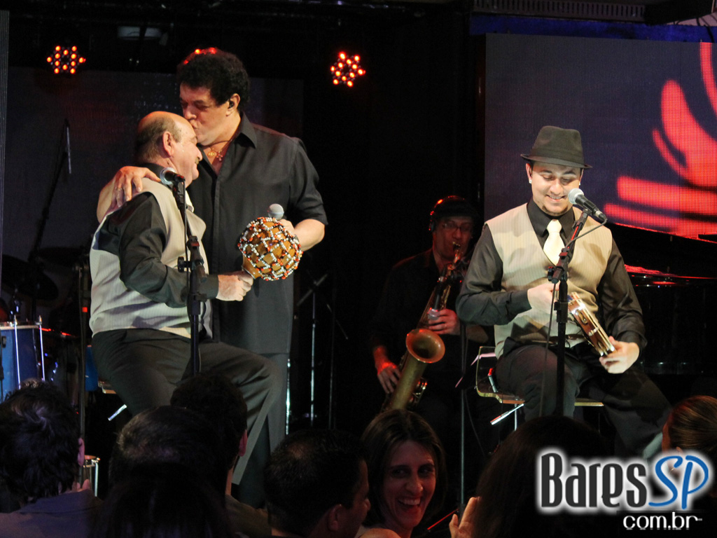 Demonios da Garoa realiza em show de gravação de seu 2º DVD no Tom Jazz Demonios da Garoa realiza em show de gravação de seu 2º DVD no Tom Jazz