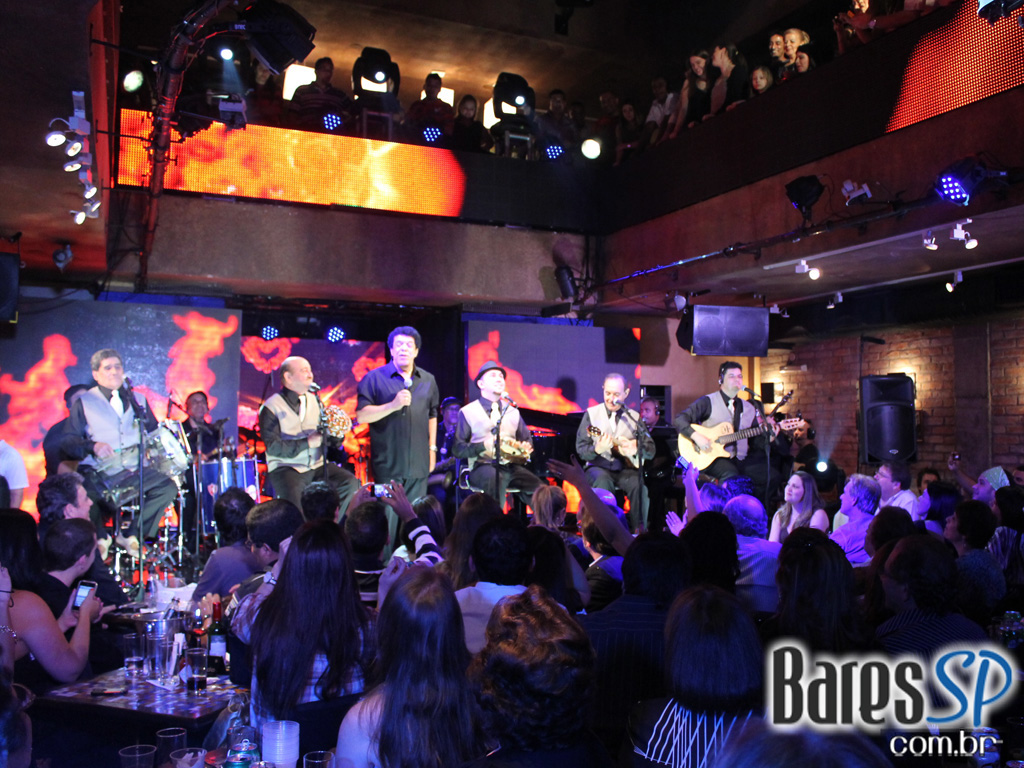 Demonios da Garoa realiza em show de gravação de seu 2º DVD no Tom Jazz Demonios da Garoa realiza em show de gravação de seu 2º DVD no Tom Jazz