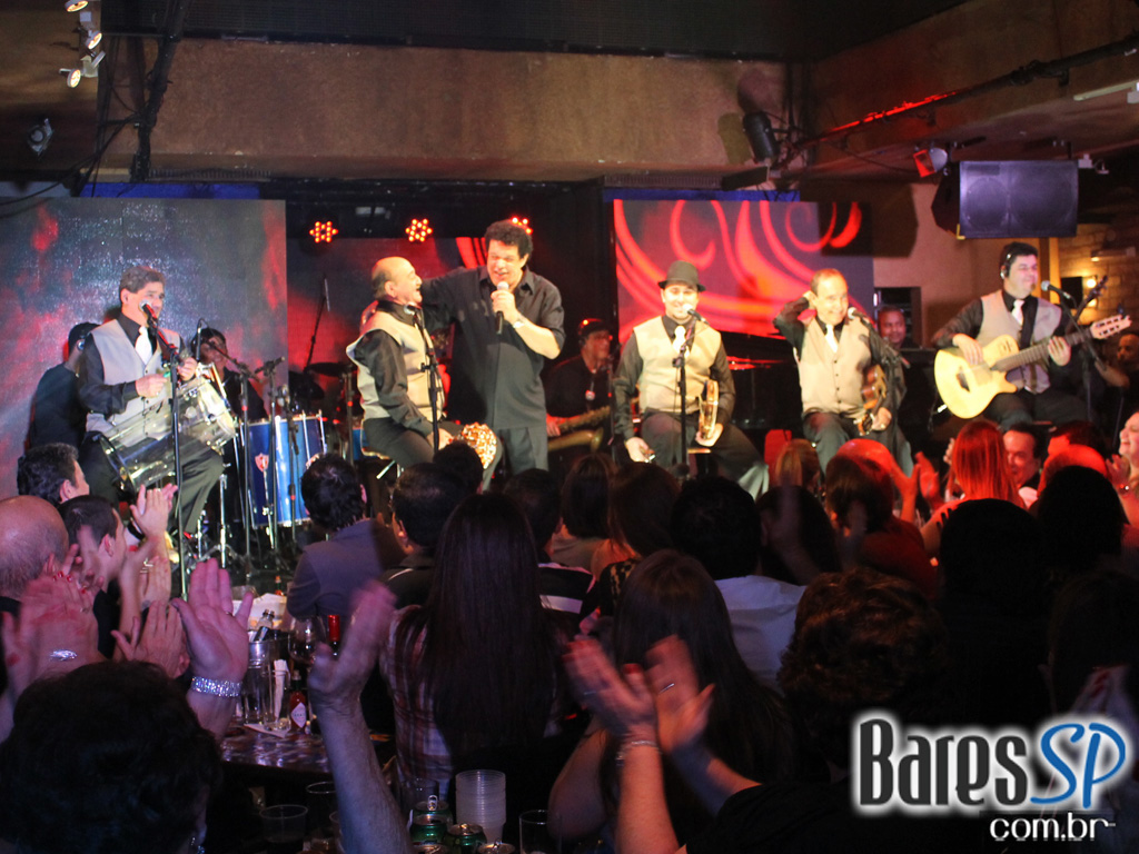 Demonios da Garoa realiza em show de gravação de seu 2º DVD no Tom Jazz Demonios da Garoa realiza em show de gravação de seu 2º DVD no Tom Jazz