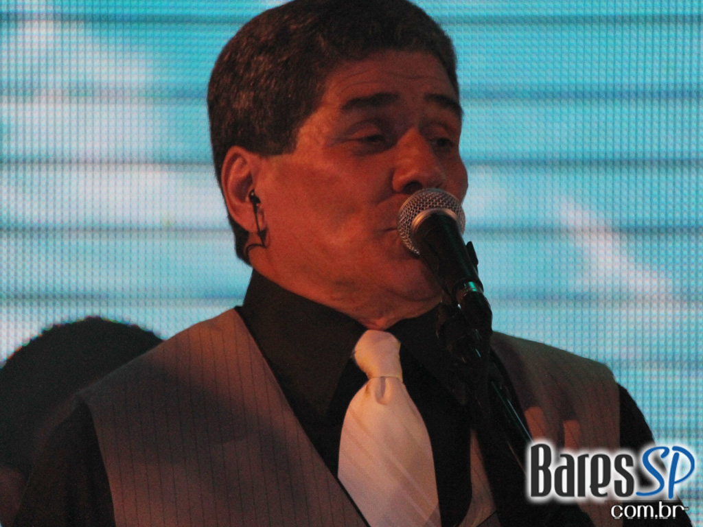 Demonios da Garoa realiza em show de gravação de seu 2º DVD no Tom Jazz Demonios da Garoa realiza em show de gravação de seu 2º DVD no Tom Jazz