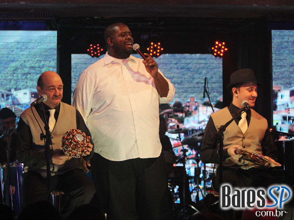 Demonios da Garoa realiza em show de gravação de seu 2º DVD no Tom Jazz Demonios da Garoa realiza em show de gravação de seu 2º DVD no Tom Jazz