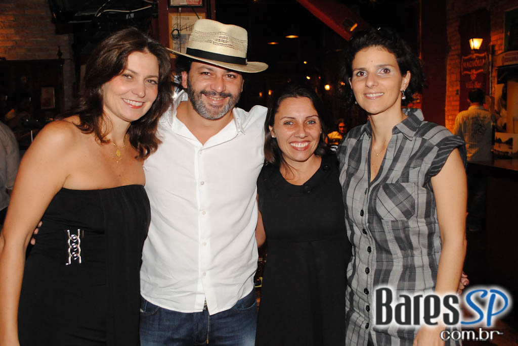 Baile de Gafieira no Aniversário de 6 anos do Magnólia Villa Bar Baile de Gafieira no Aniversário de 6 anos do Magnólia Villa Bar