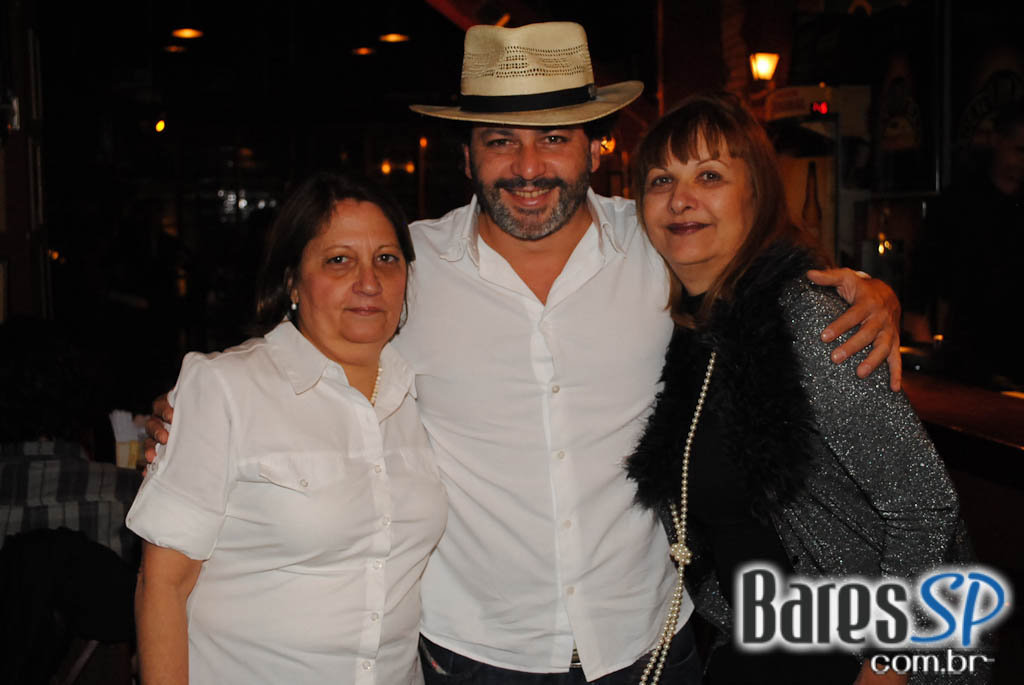 Baile de Gafieira no Aniversário de 6 anos do Magnólia Villa Bar Baile de Gafieira no Aniversário de 6 anos do Magnólia Villa Bar