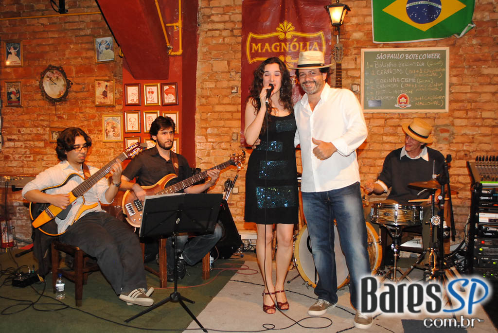 Baile de Gafieira no Aniversário de 6 anos do Magnólia Villa Bar Baile de Gafieira no Aniversário de 6 anos do Magnólia Villa Bar