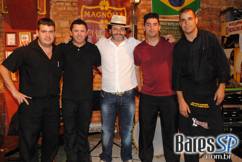 Baile de Gafieira no Aniversário de 6 anos do Magnólia Villa Bar Baile de Gafieira no Aniversário de 6 anos do Magnólia Villa Bar