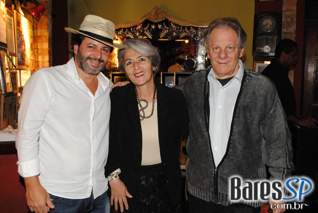 Baile de Gafieira no Aniversário de 6 anos do Magnólia Villa Bar Baile de Gafieira no Aniversário de 6 anos do Magnólia Villa Bar