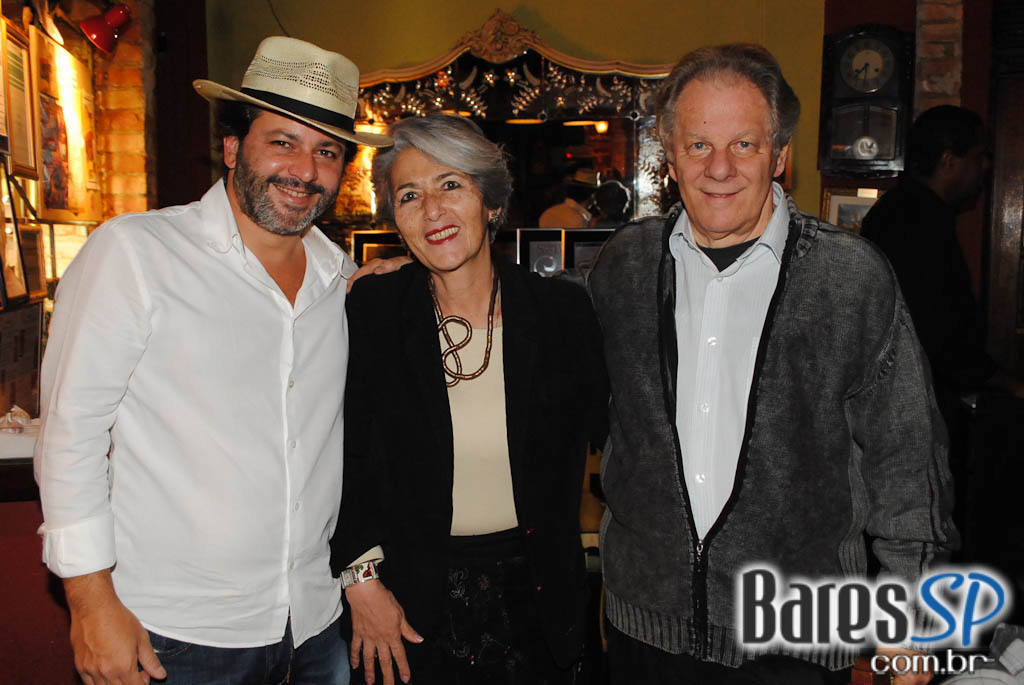 Baile de Gafieira no Aniversário de 6 anos do Magnólia Villa Bar Baile de Gafieira no Aniversário de 6 anos do Magnólia Villa Bar