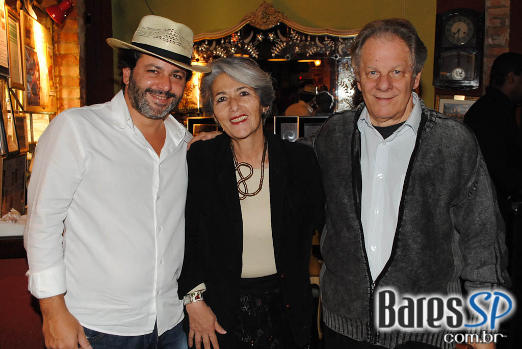 Baile de Gafieira no Aniversário de 6 anos do Magnólia Villa Bar Baile de Gafieira no Aniversário de 6 anos do Magnólia Villa Bar