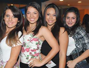 Turma do Pagode comemorou 10 anos de grupo com show no Citibank Hall