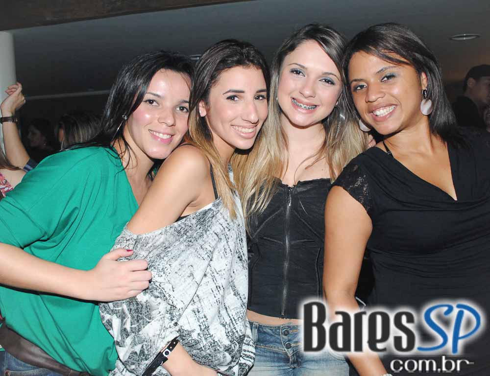 Santa Olívia recebeu noite Sertaneja Santa Olívia recebeu noite Sertaneja