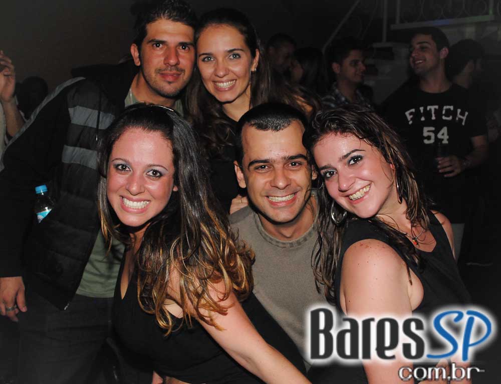 Santa Olívia recebeu noite Sertaneja Santa Olívia recebeu noite Sertaneja