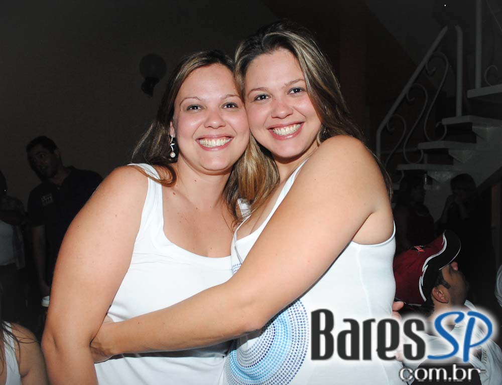 Santa Olívia recebeu noite Sertaneja Santa Olívia recebeu noite Sertaneja