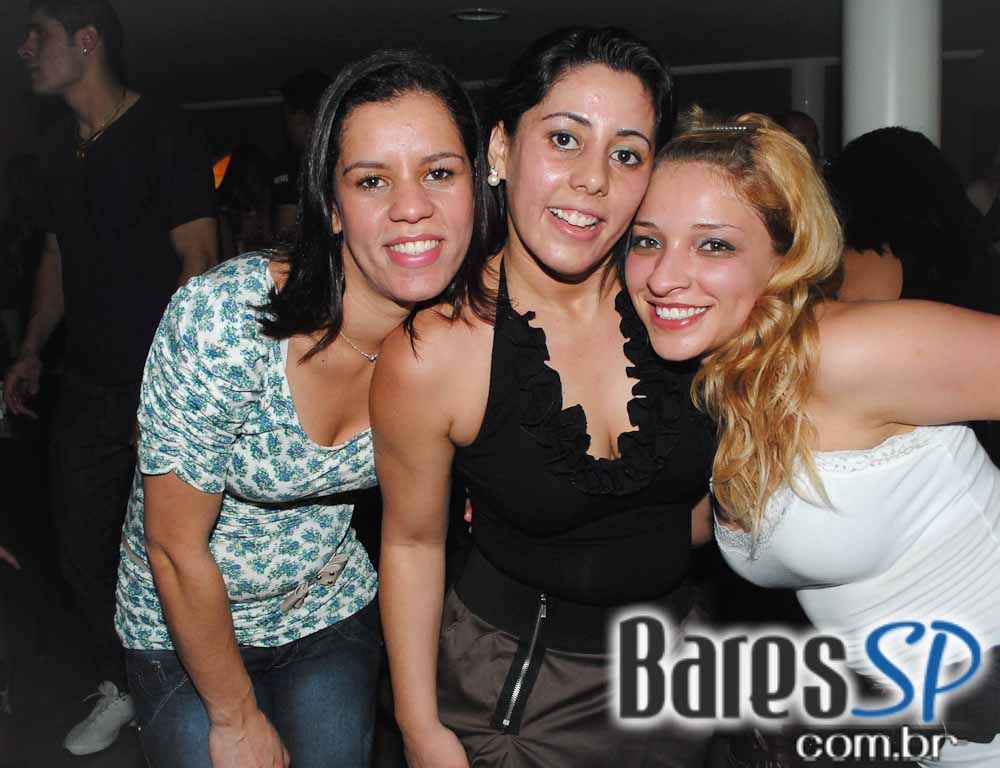 Santa Olívia recebeu noite Sertaneja Santa Olívia recebeu noite Sertaneja