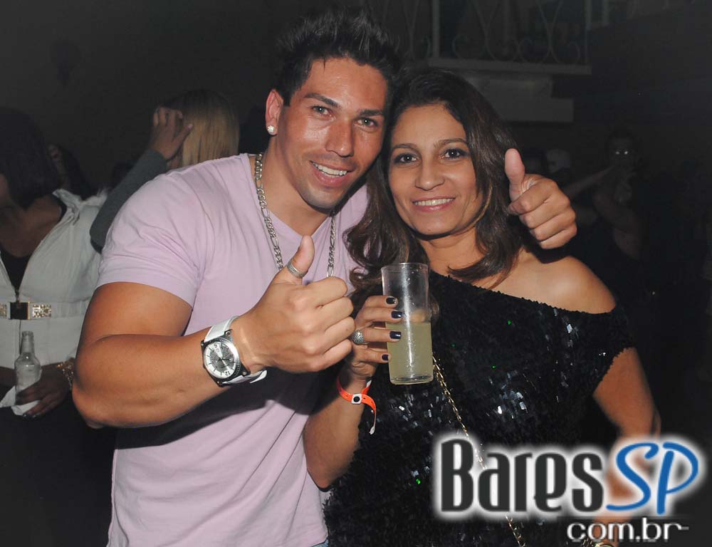 Santa Olívia recebeu noite Sertaneja Santa Olívia recebeu noite Sertaneja