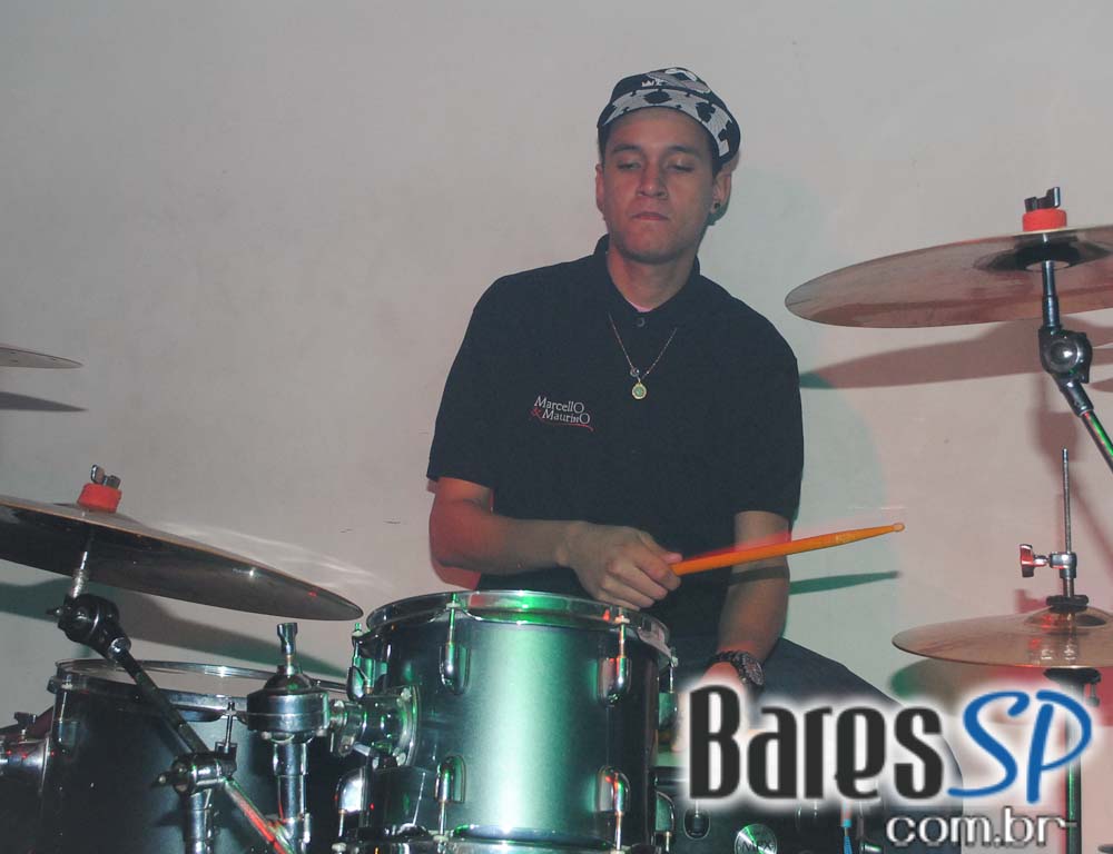 Santa Olívia recebeu noite Sertaneja Santa Olívia recebeu noite Sertaneja