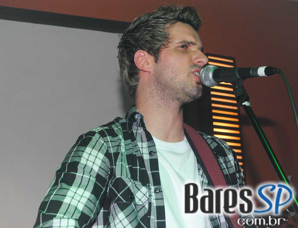 Santa Olívia recebeu noite Sertaneja Santa Olívia recebeu noite Sertaneja