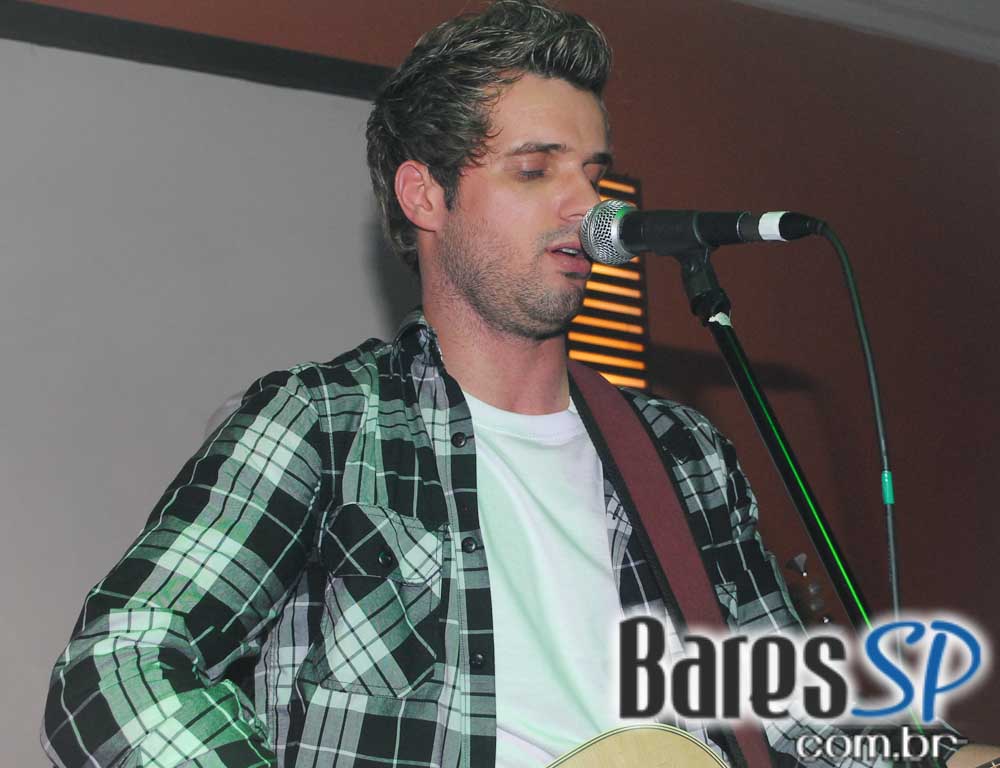 Santa Olívia recebeu noite Sertaneja Santa Olívia recebeu noite Sertaneja