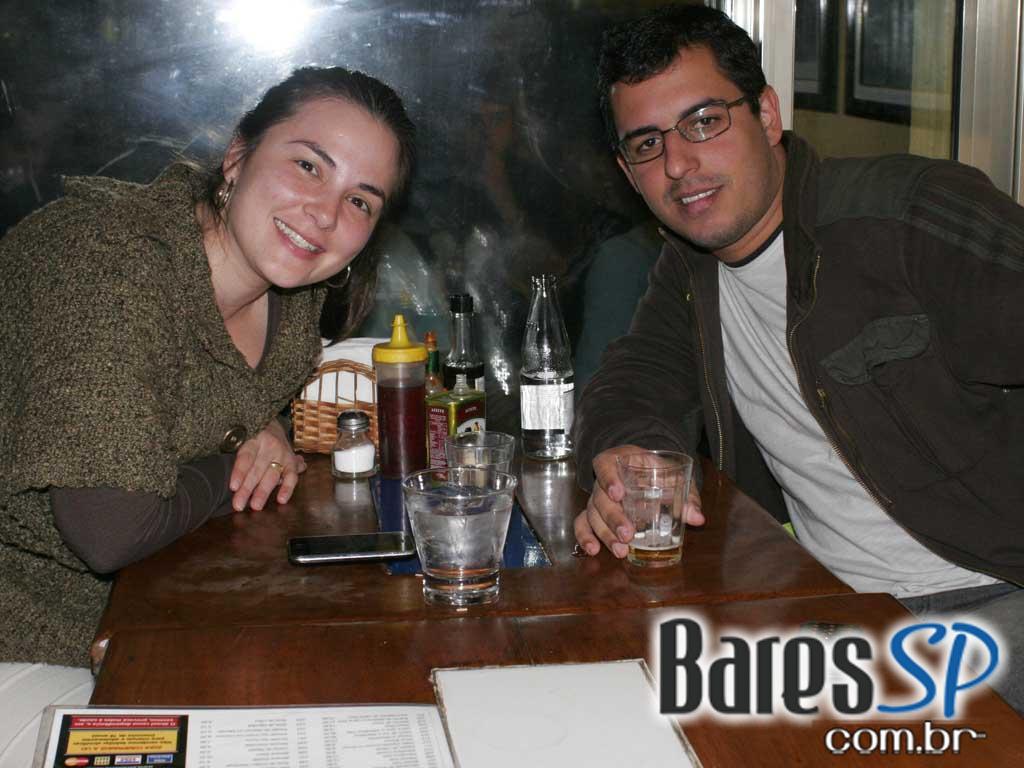 Bar do Sacha teve domingo animado Bar do Sacha teve domingo animado