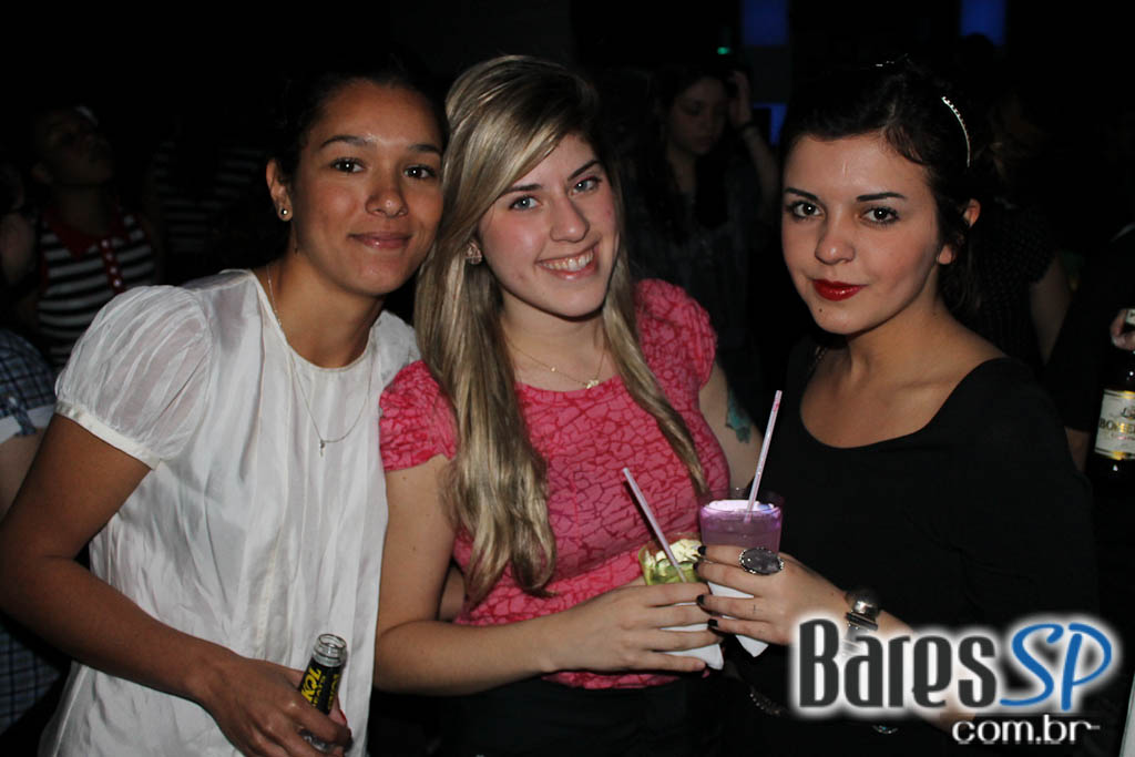 Mary Pop comemorou Dia do Sexo com show de Digitaldubs & YT (Londres) Mary Pop comemorou Dia do Sexo com show de Digitaldubs & YT (Londres)